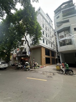 bán nhà mặt phố vương thừa vũ lô góc vỉa hè, dt 80m2, 8 tầng, mặt tiền 15m. giá 52 tỷ.