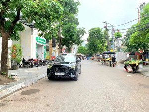 bán tòa nhà văn phòng tây hồ, 255m2 x 10t, mt 9m, 98 tỷ vỉa hè, ô tô tránh đỗ, tương lai rạng ngời