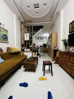 bán nhà phố thụy phương. ngõ thông, ô tô đỗ cạnh nhà, gần hồ, thoáng, khu dân trí, ở sướng, 40m2*5t