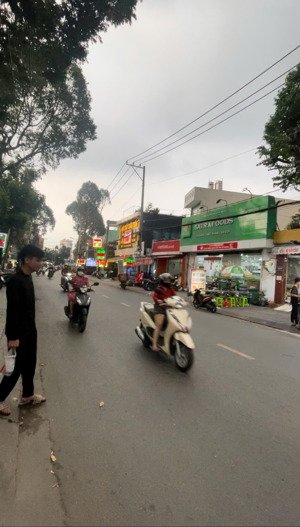 nhà xây mới- hẻm ô tô- ngay lê văn thọ- 180m2 dtsd- full nội thất- chỉ 6.58ti (tl)