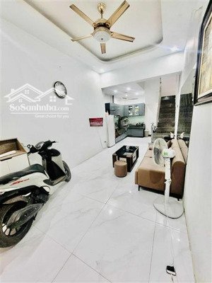 hàng hiếm phố yên lãng - 30m2 x 4 tầng - lô góc - 2 mặt thoáng - ngõ thông các ngả