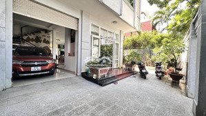 bán biệt thự phố lê thị riêng quận 12: 12x20m ,240m2 , 4 lầu ,chỉ 78tr/m2.