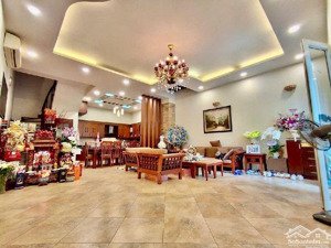 bán nhà sài đồng 72m2 - mặt tiền 6.6m - ô tô tránh thông - full nội thất - sổ vuông, pháp lý chuẩn