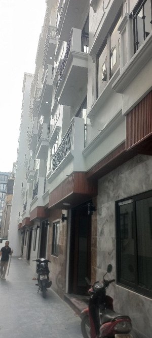 bán nhà riêng tại tây hồ, 12,5 tỷ, 38m2, 5pn, 6wc, hàng hiếm giá tốt