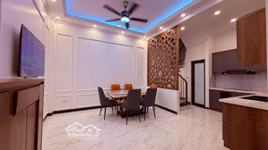 các bác nào tìm nhà ba đình tài chính hơn 7 tỷ đọc được tin này alo ngay cho em!