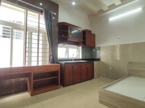 chdv full nội thất cửa sổ lớn, có giặt sấy gần bến xe q8 - đh kinh tế