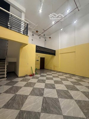 cho thuê shophouse hoàn thiện 2 tầng mới đẹp tại picity high park, chỉ 20tr vào kinh doanh ngay lh