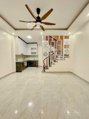 siêu phẩm dương văn bé, nhà mới tinh, 30m2 x 5t, mt 4.5m, hàng xóm timecity, hưởng trọn tiện ích