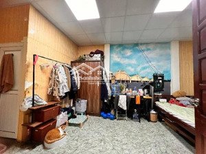 trần quý cáp 6 tầng, 8 phòng khép kín dòng tiền 40 triệu/tháng cách phố 20m!