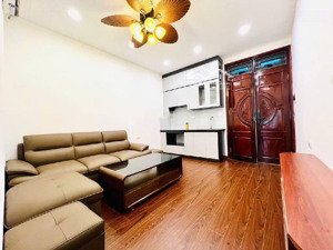 tập thể thọ lão - hai bà trưng, tầng 3, 2 ngủ, 2wc khép kín, ô tô đỗ, thoáng sáng, ở ngay