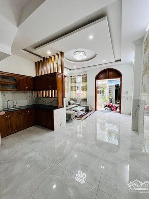 cho thuê nhà 50m2 1 trệt 2 lầu 1 sân thượng, ở liền hẻm xe hơi tại phan huy ích, p12, gò vấp