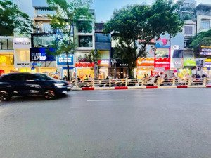 mặt phố thái hà 23,7 tỷ mà có dòng tiền 50tr/tháng , 30m2,mt:4,1m , mặt phố lớn - đường đẹp .