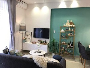 ban căn 62m2 the park giá tốt 2ty7- lh 