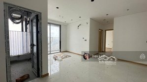 chỉ 3,3 tỷ mua được căn 2pn đông nam to nhất sentosa sky park siêu phẩm 12a.lh: 