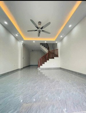 thanh liệt 38m nhà đẹp chỉ 6,3 tỷ mrs thương kim giang lô góc dan xây