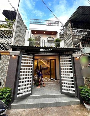 nhà 1/ phạm thế hiển ,q8 bán gấp