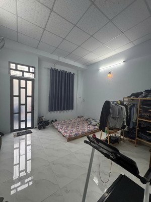 hàng hiếm! nhà mới keng hẻm 8m, khu vip đồng đen cách mt 3 căn, giá 8.9 tỷ!