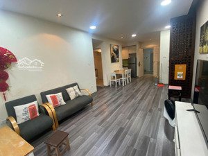 cần bán nhanh căn góc 2 ngủ chung cư happy house ct18 kđt việt hưng, long biên. 76.9m2. giá 4 tỷ