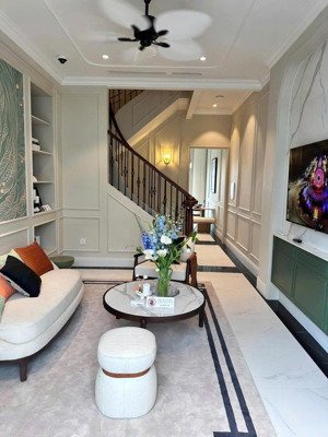 flora avenue liền kề bao quanh bởi 34 toà chung cư, đầu tư ban đầu chỉ từ 1,6 tỷ