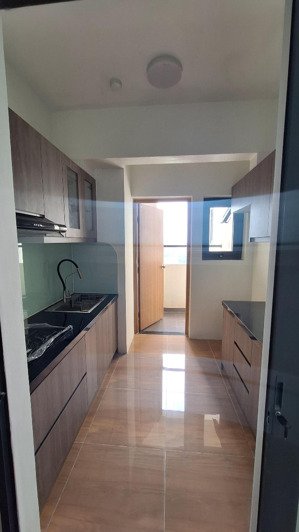 bán căn góc 3 pn view đẹp thoáng nhà mới 100% căn góc mát mẻ sát lotte mart. có số nội thất