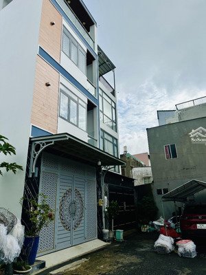 5,5 tỷ - nhà 3 tầng - 51m2 ngang lớn 5m - sổ hồng riêng hoàn công - đường ô tô 6m - bình trưng q2