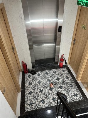 bán chdv 7t -21p kk full khách ~100tr/ tháng thang máy khương đình -vũ tông phan sđcc a4 20tỷ