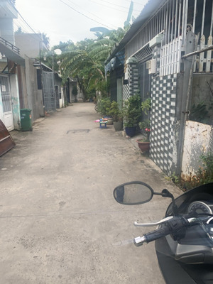 bán lô đất 186,5m2, hẻm ô tô con đường số 6, long trường, q9