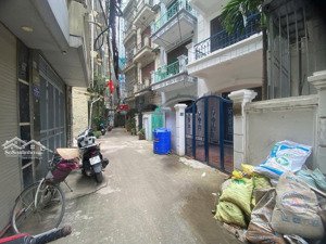 bán nhà mỹ đình giá đầu tư - sân cổng gần phố , bến xe mỹ đình . 60m2 - 14tỷ