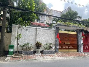 bán villa 15c ngô quang huy, p. thảo điền, q2 | nở hậu | tường villa 