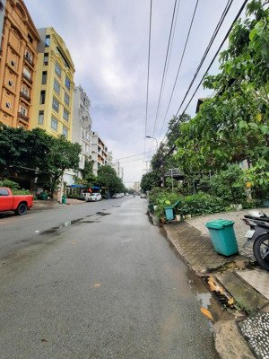 mt đường số 79 tân quy q7 - 6 tầng 8pn dòng tiền 50tr/th - chỉ 11tỷ 9999