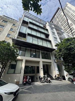 tòa văn phòng hạng a-dòng tiền 2 tỷ/năm vị trí vàng phố trần thái tông - 140m2 - mt 8.5m - 88.8 tỷ