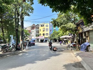 bán nhà kinh doanh 24/7 phường bồ đề-ngay sát ngọc lâm-hàng xóm ngọc thuỵ-lô góc-39m2-chỉ 10tỷ hiếm