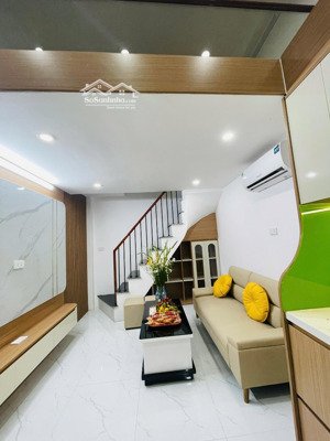 bán nhà 5 tầng đẹp lung linh full nội thất 20m 3pnkk lõi đống đa chỉ 4.8 tỷ