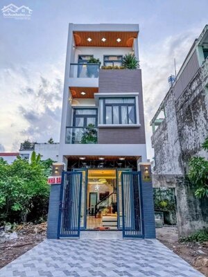 BÁN NHÀ 1T2L đúc - MẶT TIỀN, FULL NỘI THẤT, nhà mới mua dọn vào ở ngay