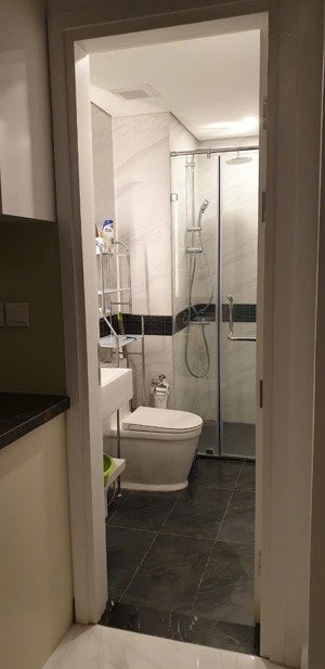 bán nhà 5 tầng phố võng thị thuỵ khuê tây hồ dt 26m2 , mặt tiền 5m giá 7,9 tỷ