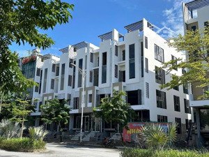 cho thuê biệt thự, liền kề kđt thanh hà diện tích từ 100m đến 400m giá 15tr/1 tháng