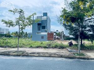 bán lô fpt Mặt tiền kênh sinh thái view sông cổ cò chỉ cách biển 800m