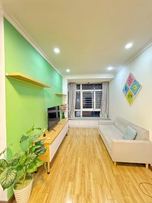 bán căn hộ sky garden 3, phú mỹ hưng, quận 7, dt: 70.12m2, giá: 5.1 tỷ. 2pn, wc. lh: 