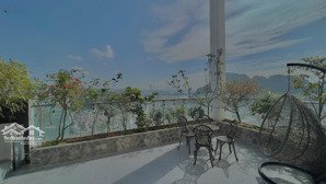 chính chủ cần bán gấp sky vila 184m2 view bao trọn thành phố giá 43tr/m2 sẵn sổ đỏ giao dịch luôn