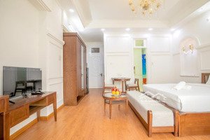 cho thuê căn hộ 1 phòng ngủ cao cấp view đẹp, full tiện nghi, gần trung tâm