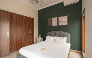 cho thuê villa view sông siêu đẹp 7 pn, sân vườn hồ bơi, karaoke quận 2