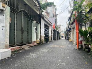 bán nhà diện tích khủng 2 mặt tiền đẹp hxh thông sổ vuông vức đẹp