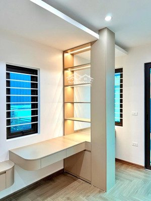 hàm nghi ngõ ô tô - 2 thoáng - giá 7,5 tỷ - 39,5m2 - 5 tầng 4 ngủ 