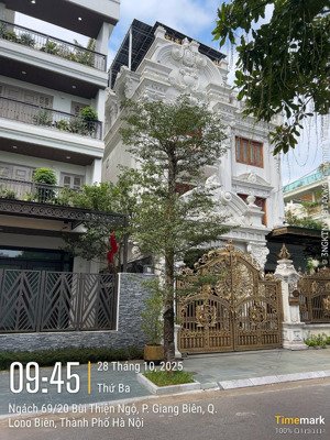 bán biệt thự việt hưng, 222m2, 3 tầng, 51 tỷ. không gian yên tĩnh, nhiều cây xanh. chủ nhà bề thế.