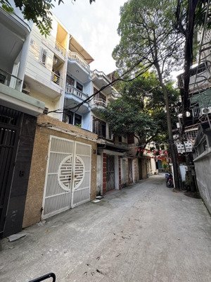 bán nhà lê thanh nghị 78m 6pn gara ô tô, thang máy chờ, 2 thoáng, dân trí cao hơn 18tỷ