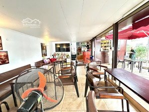 nhà vừa ở vừa kinh doanh đỉnh nóc kịch trần, nhà wieu hồ, kinh doanh quán cafe khách đông như kiến