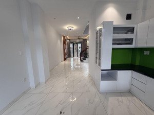 chỉ 7.5 tỷ, 72m2, 3pn, hxh, tại trường thọ - thủ đức, nhà mới vào ở ngay