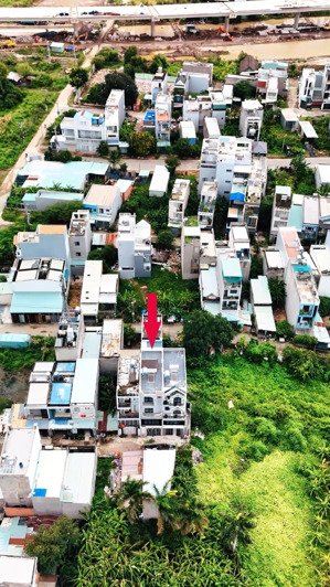 bán nhà 3 tầng - full nội thất - kế bên vinhome grand park q9 - 6t2