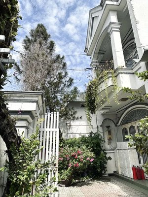 bán nhà trường chinh 786m² 2 tầng - 60 tỷ - khu nhà đất lớn tiềm năng phân lô