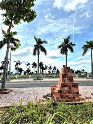 bán lô đất view hồ tại khu dân cư thị trấn thủ thừa